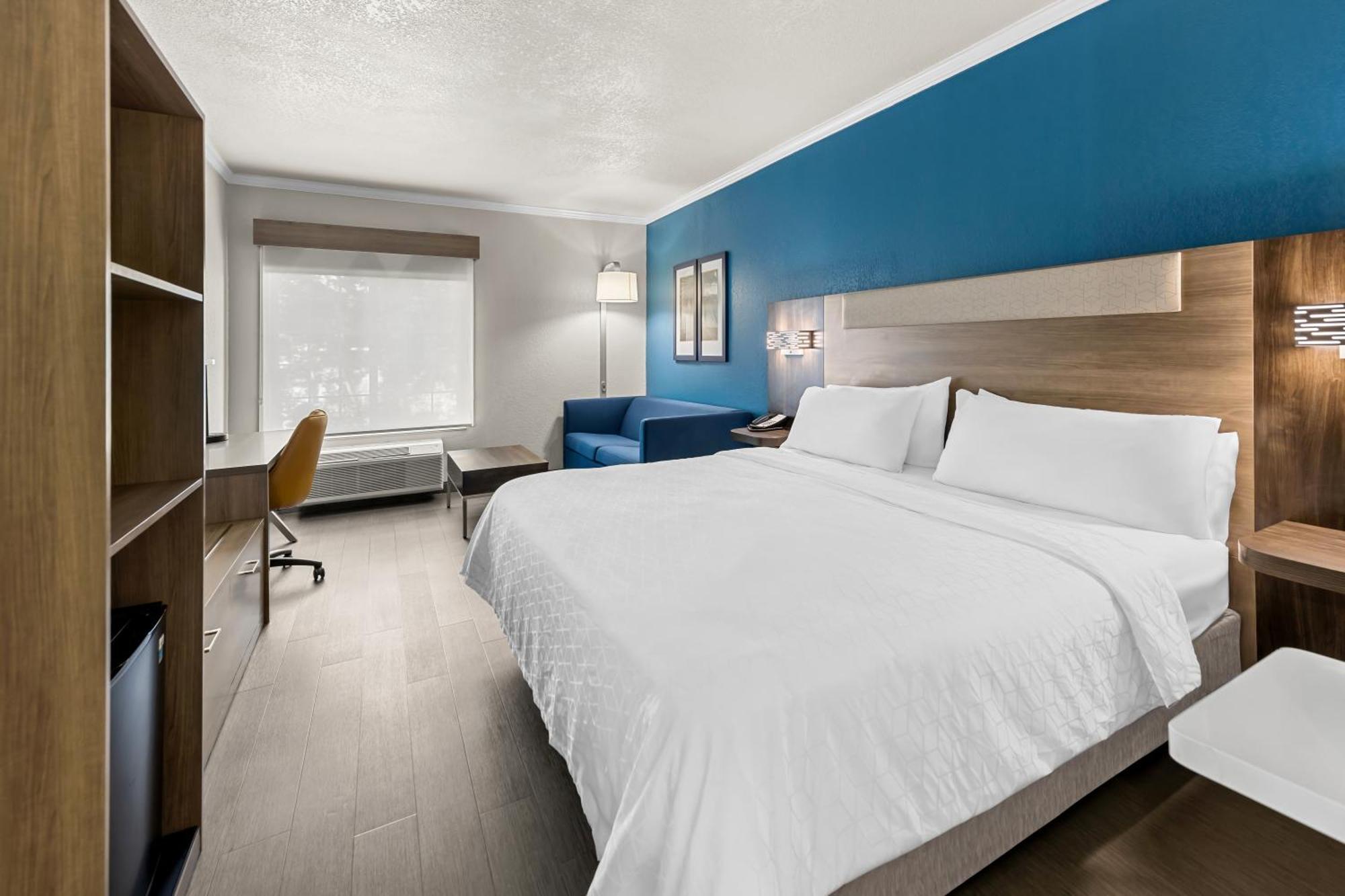 Holiday Inn Express Saint Simons Island By Ihg St. Simons Island Exterior photo